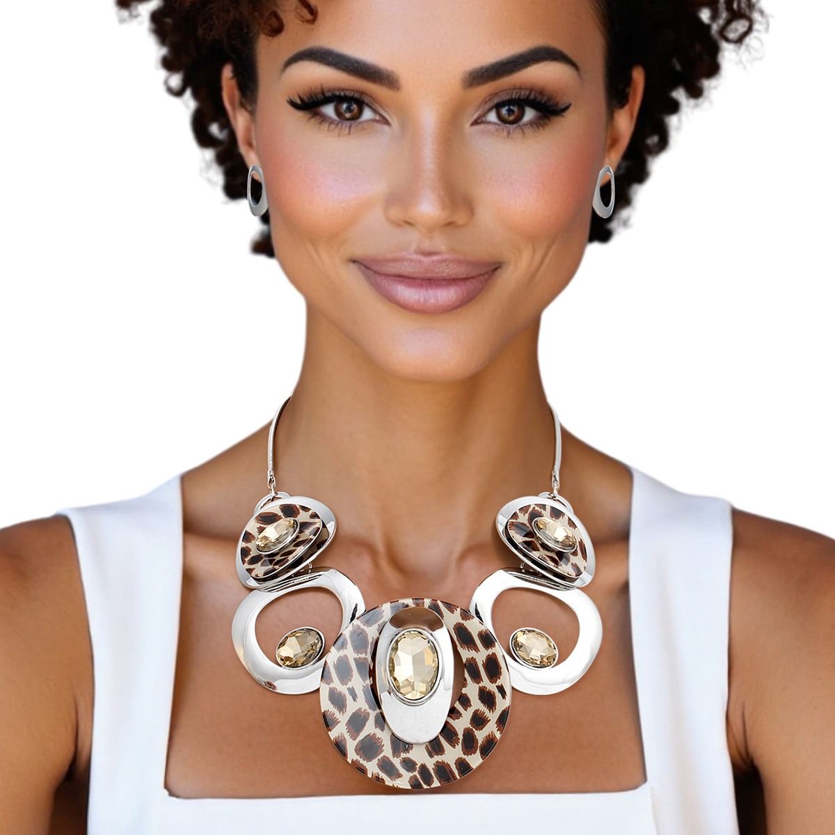Necklace Silver Leopard Circular Bib for Women