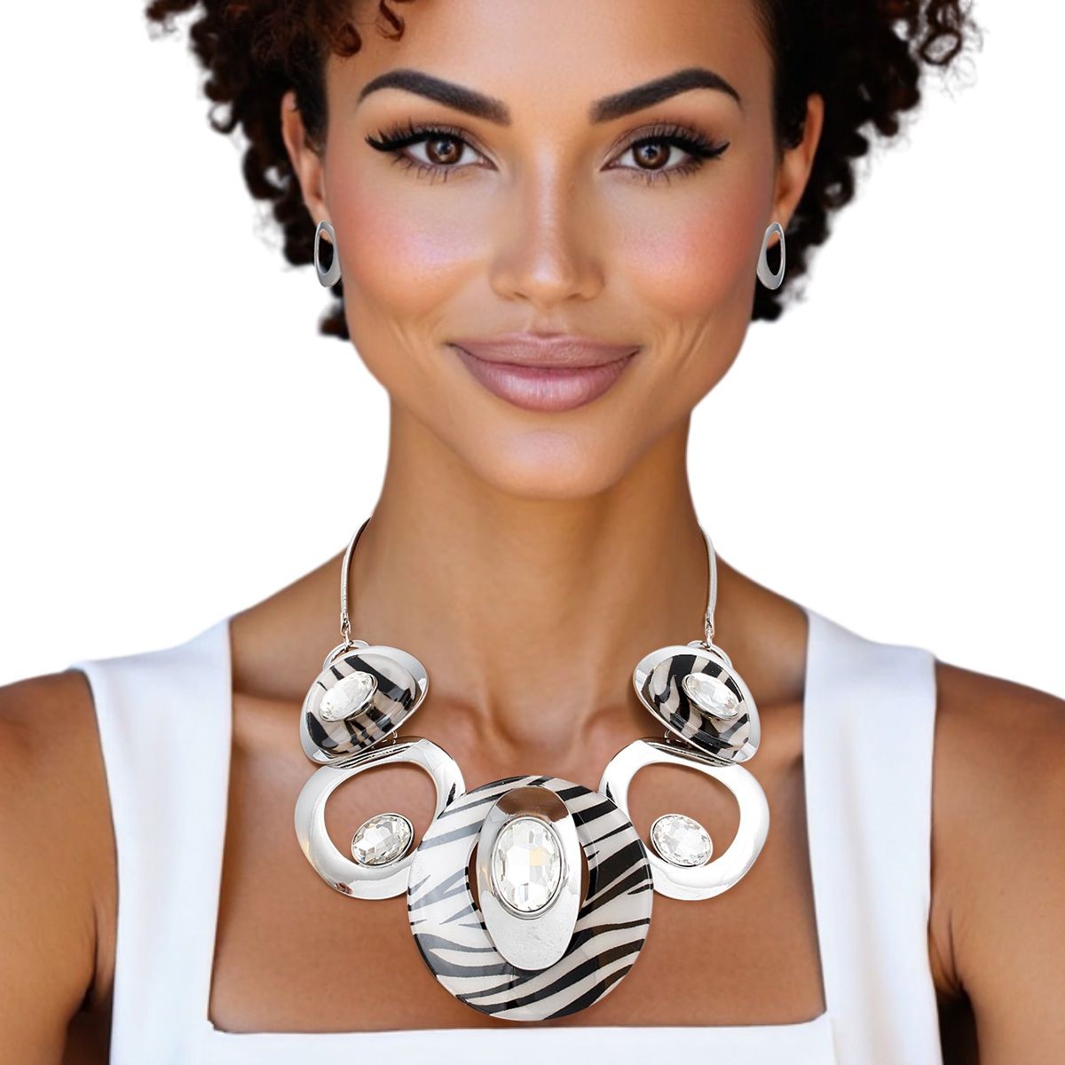 Necklace Silver Zebra Circular Bib for Women